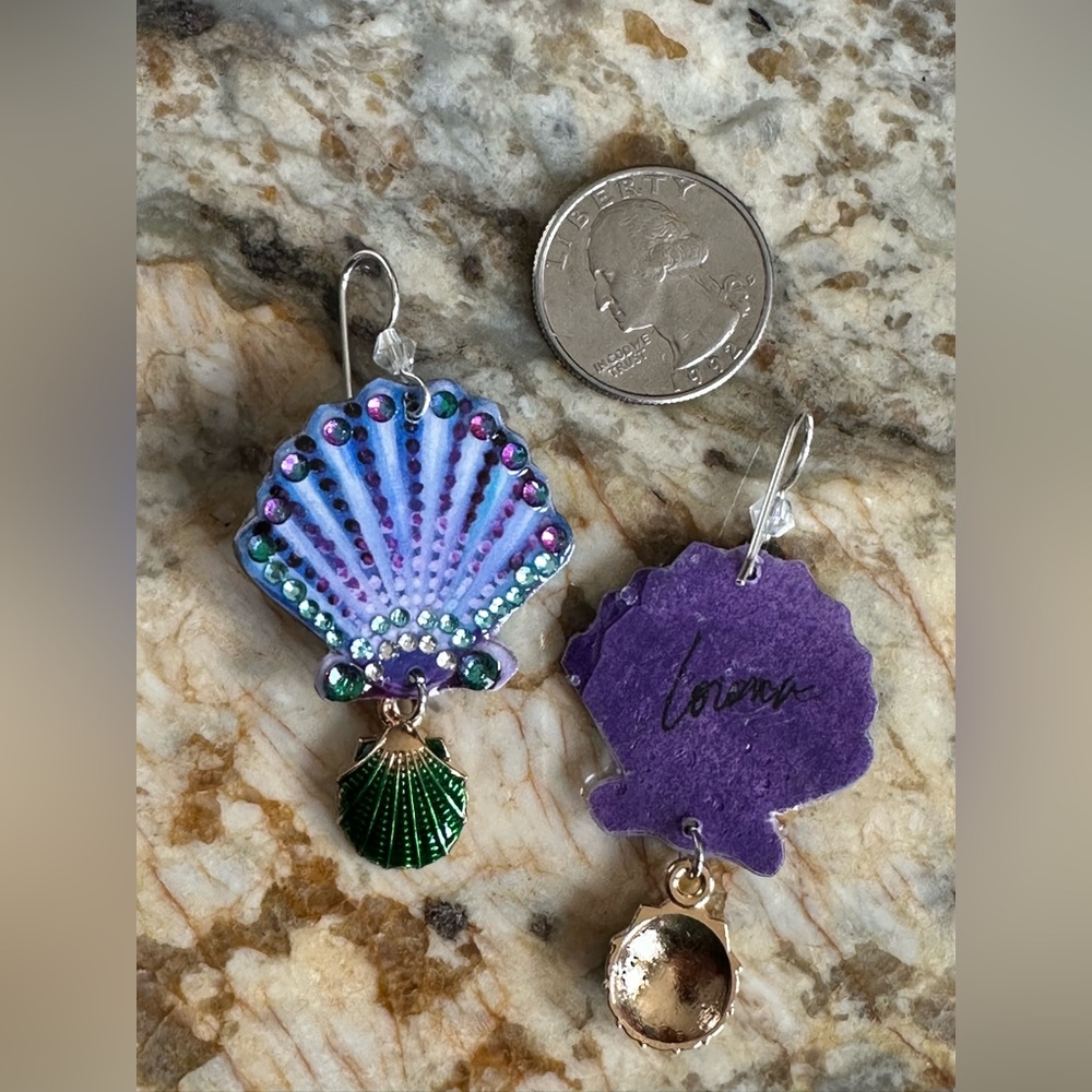 Pretty Handpainted Shell Earrings Crystal Rhinest… - image 3